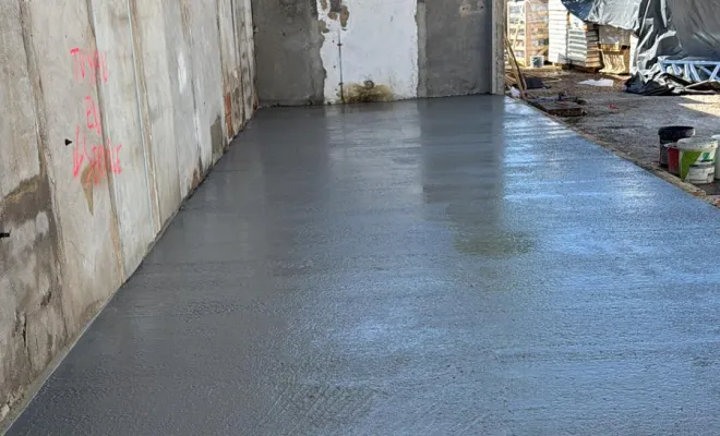 Création d'une dalle extérieure à Saint-Martin de Crau, Arles, ZANI TP-AP